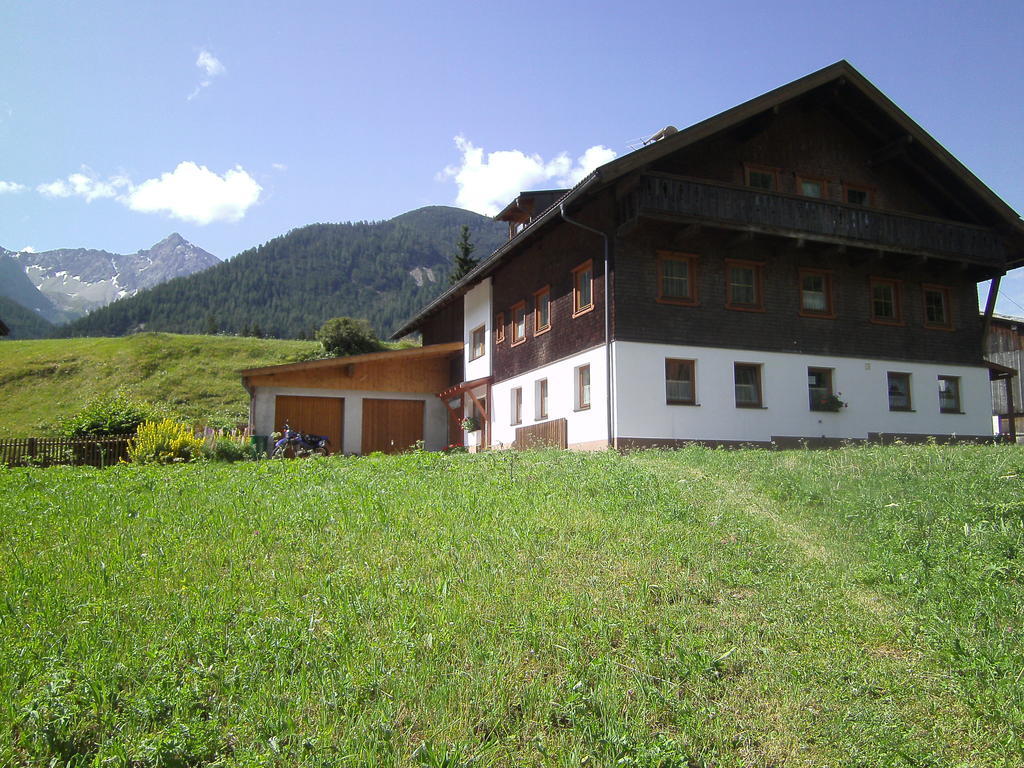 Ferienwohnung Gapp Elbigenalp Exteriör bild