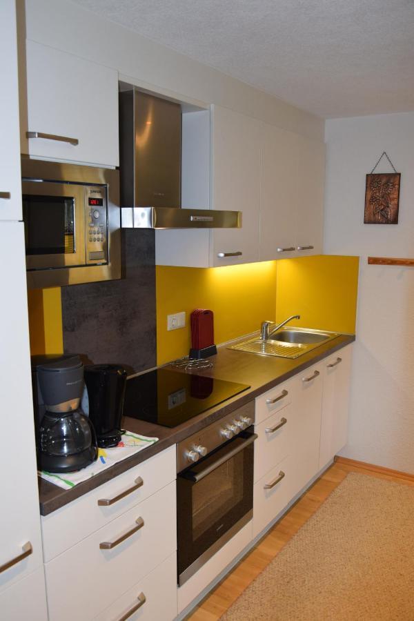 Ferienwohnung Gapp Elbigenalp Exteriör bild